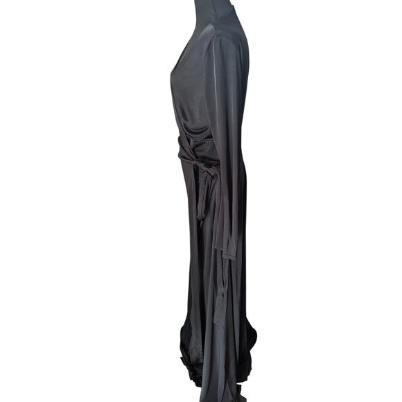 Isabella Oliver - Maternity Satin Sheen Viscose Wrap Dress - XL - Black - Picture 2 of 6